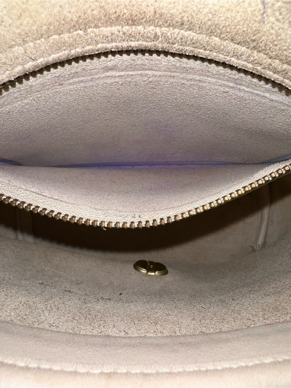vintage Coach Companion Flap Bag in bone leather with brass hardware - Picture 6 of 7